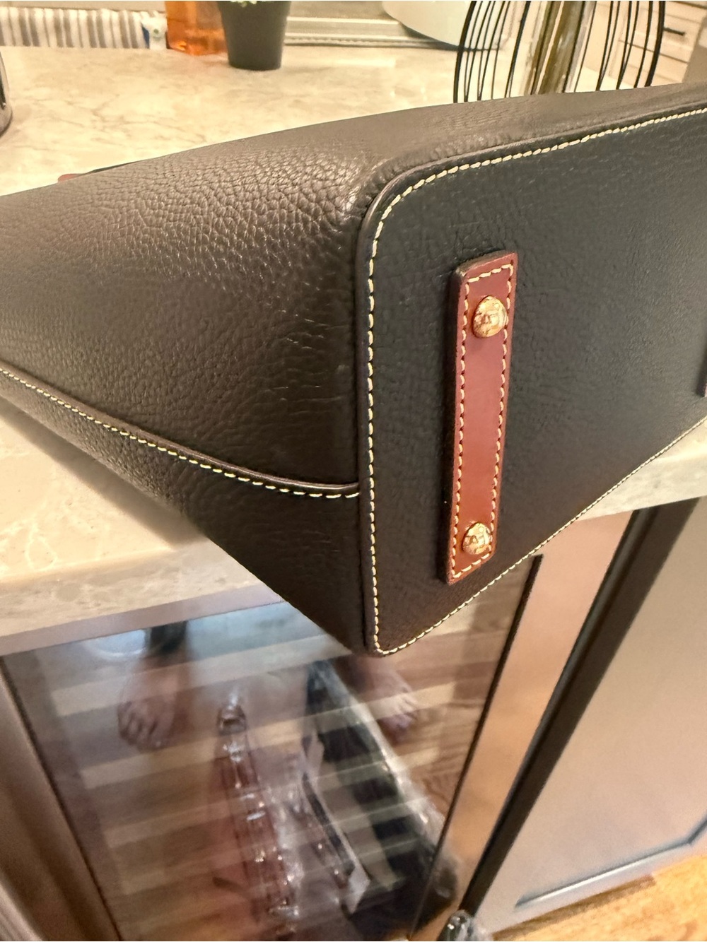 Dooney and BOURKE black pebble grain Brinley - Picture 6 of 8
